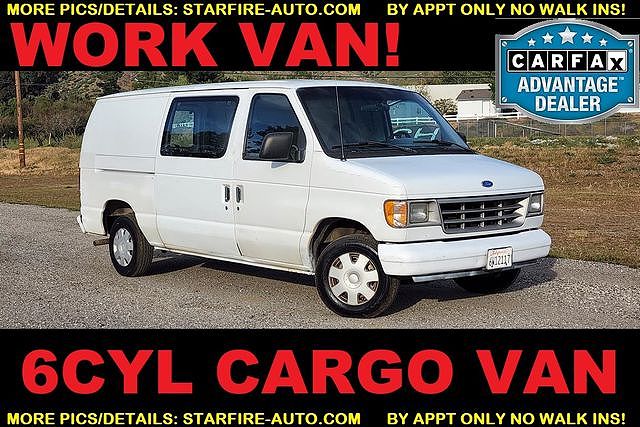 1994 Ford Econoline E-150 image 0