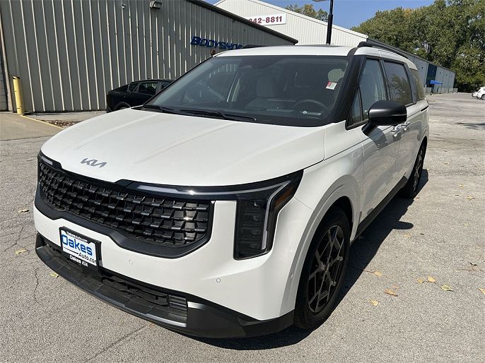 2025 Kia Carnival