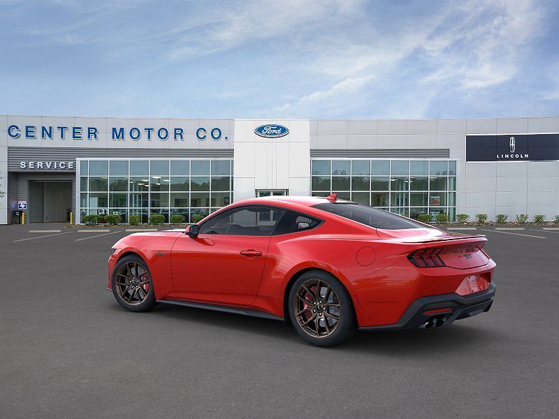 2024 Ford Mustang GT image 3