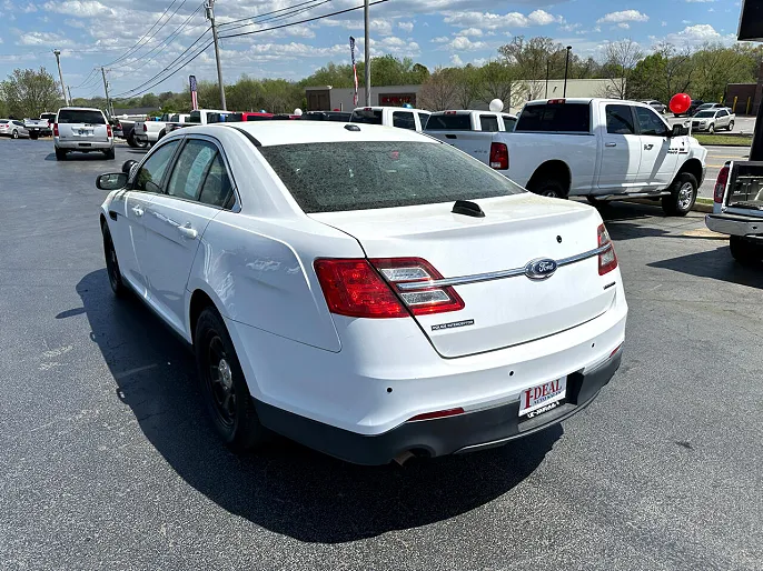 2017 Ford Taurus