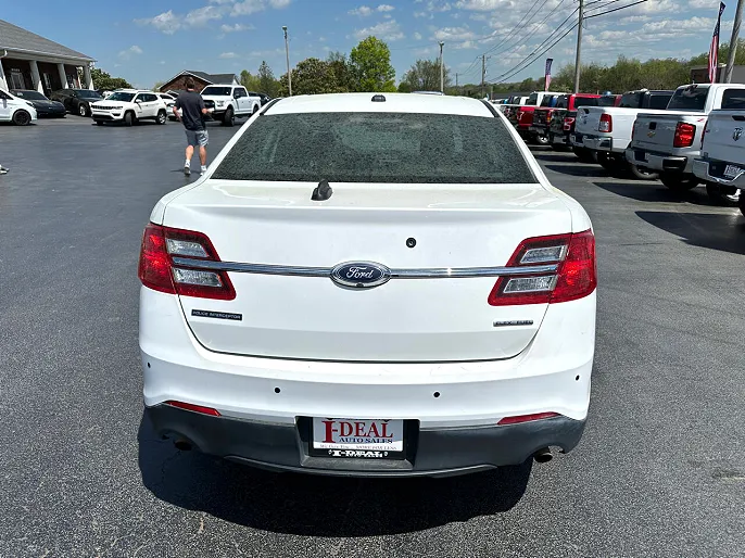 2017 Ford Taurus