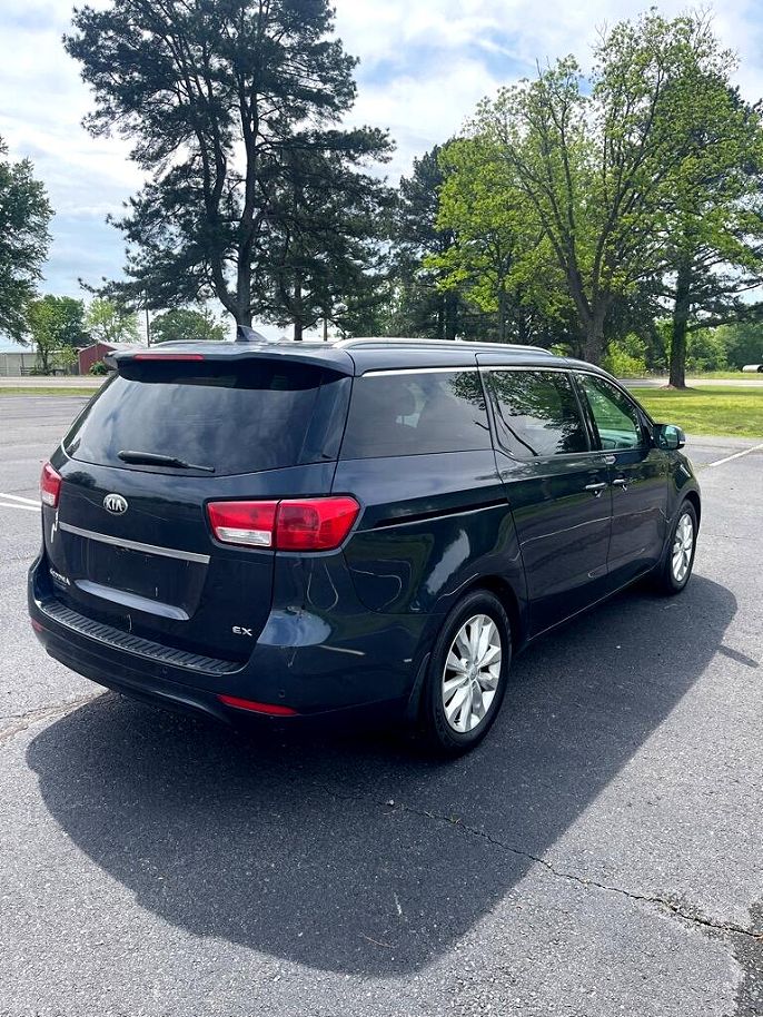2015 Kia Sedona