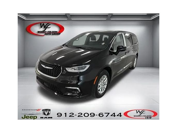 2026 Chrysler Pacifica