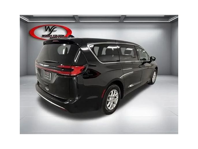 2026 Chrysler Pacifica