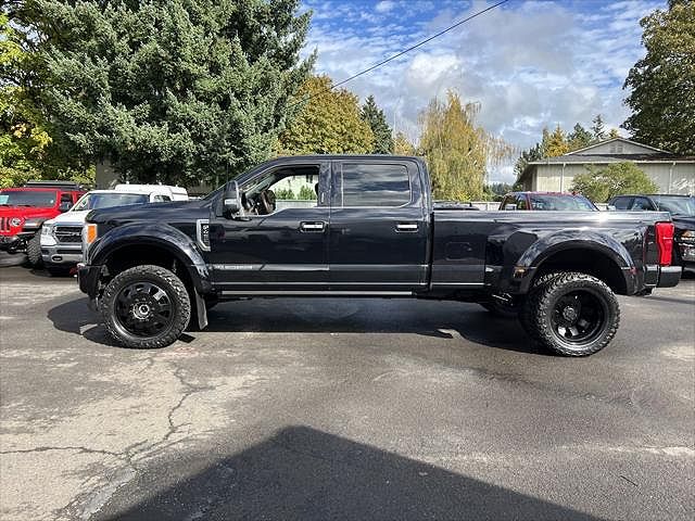 2019 Ford F-450 Limited image 0