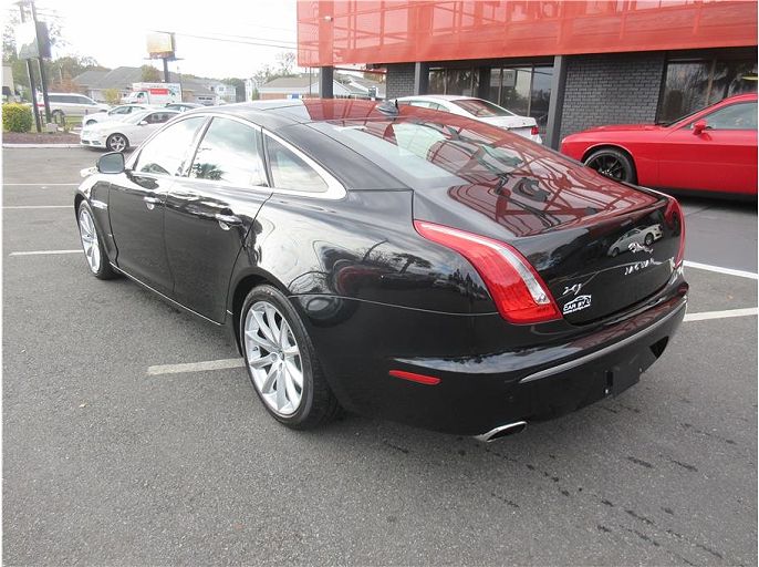 2013 Jaguar XJ