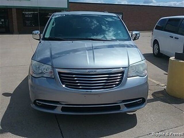 2014 Chrysler Town & Country