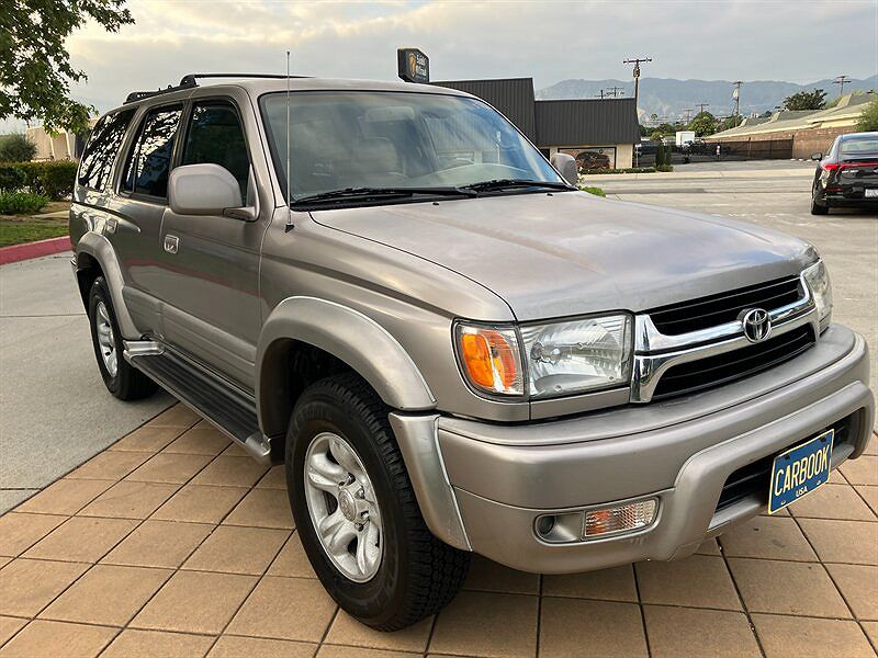 2001 Toyota 4Runner Limited Edition image 2