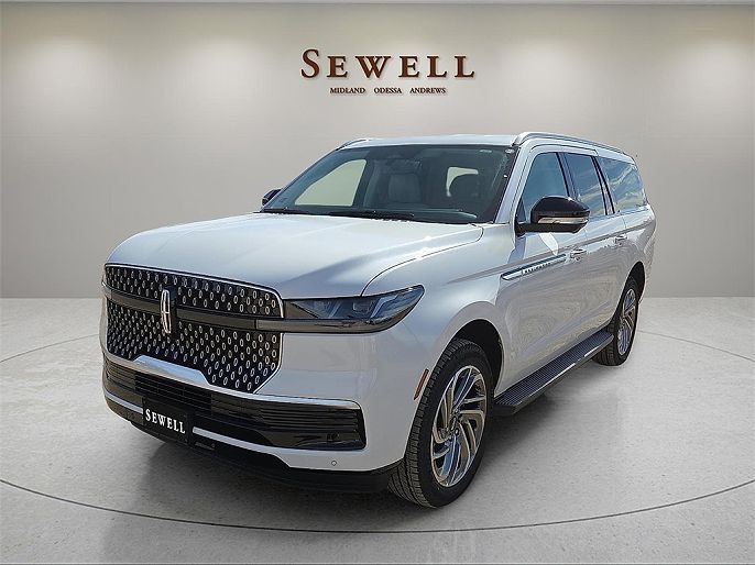 2026 Lincoln Navigator L