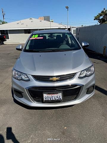 2018 Chevrolet Sonic Premier image 2