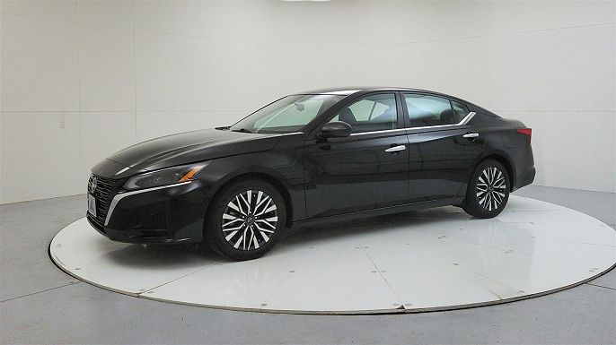 2024 Nissan Altima