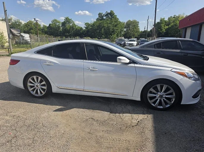 2017 Hyundai Azera