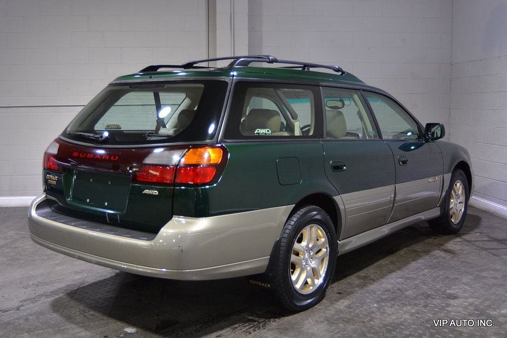2001 Subaru Outback Limited Edition image 3