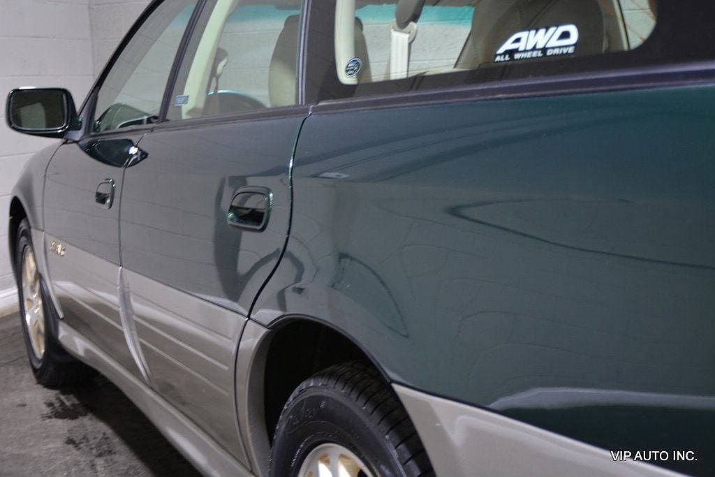 2001 Subaru Outback Limited Edition image 8
