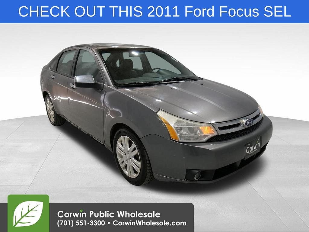 2011 Ford Focus SEL image 0