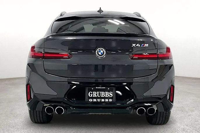 2023 BMW X4 M