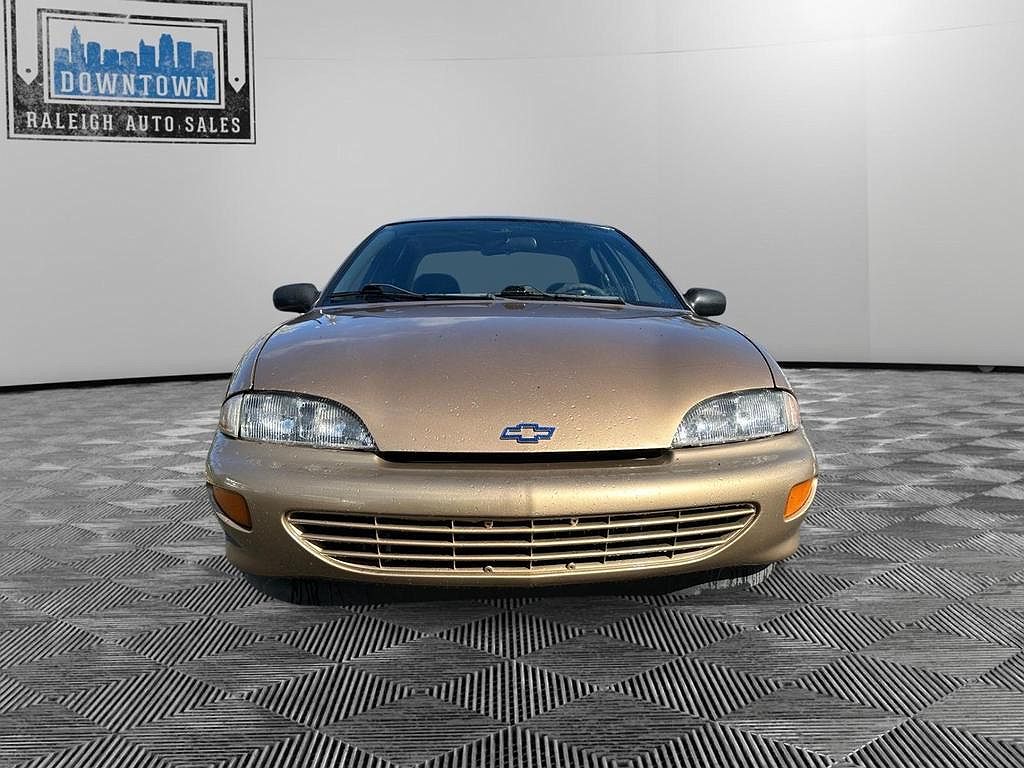 1998 Chevrolet Cavalier null image 2