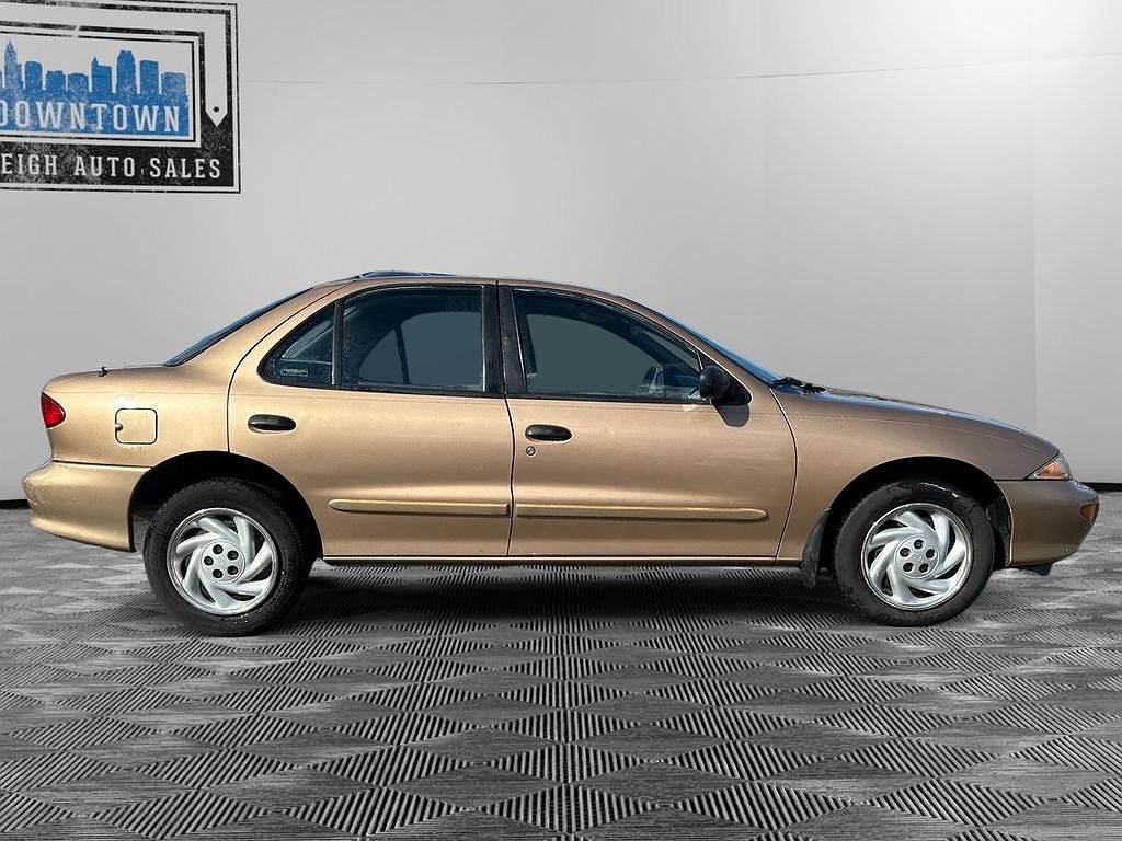 1998 Chevrolet Cavalier null image 4