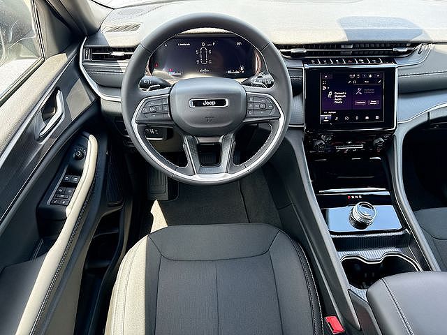 2026 Jeep Grand Cherokee L