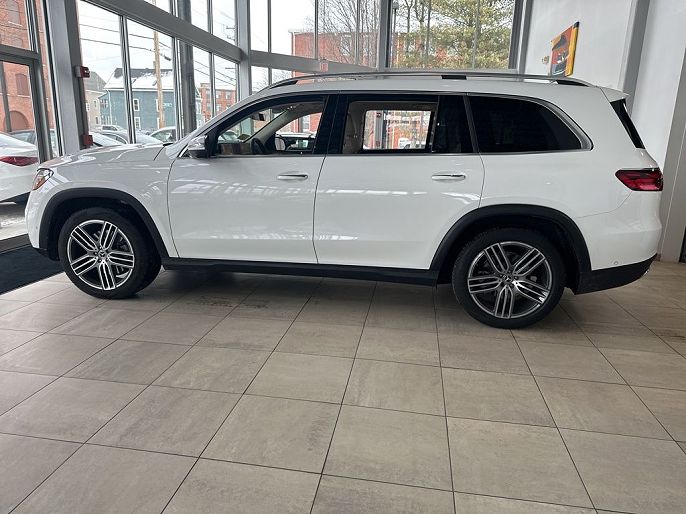 2024 Mercedes-Benz GLS
