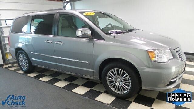 2014 Chrysler Town & Country