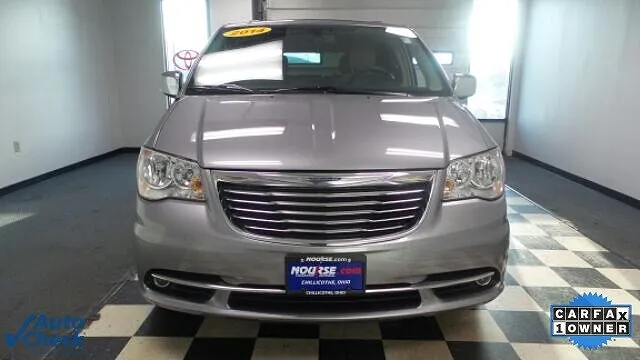 2014 Chrysler Town & Country