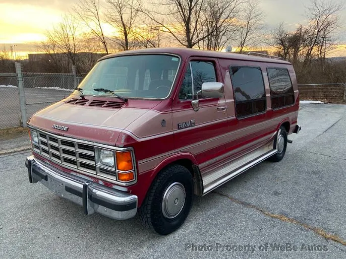 1988 Dodge Ram Van