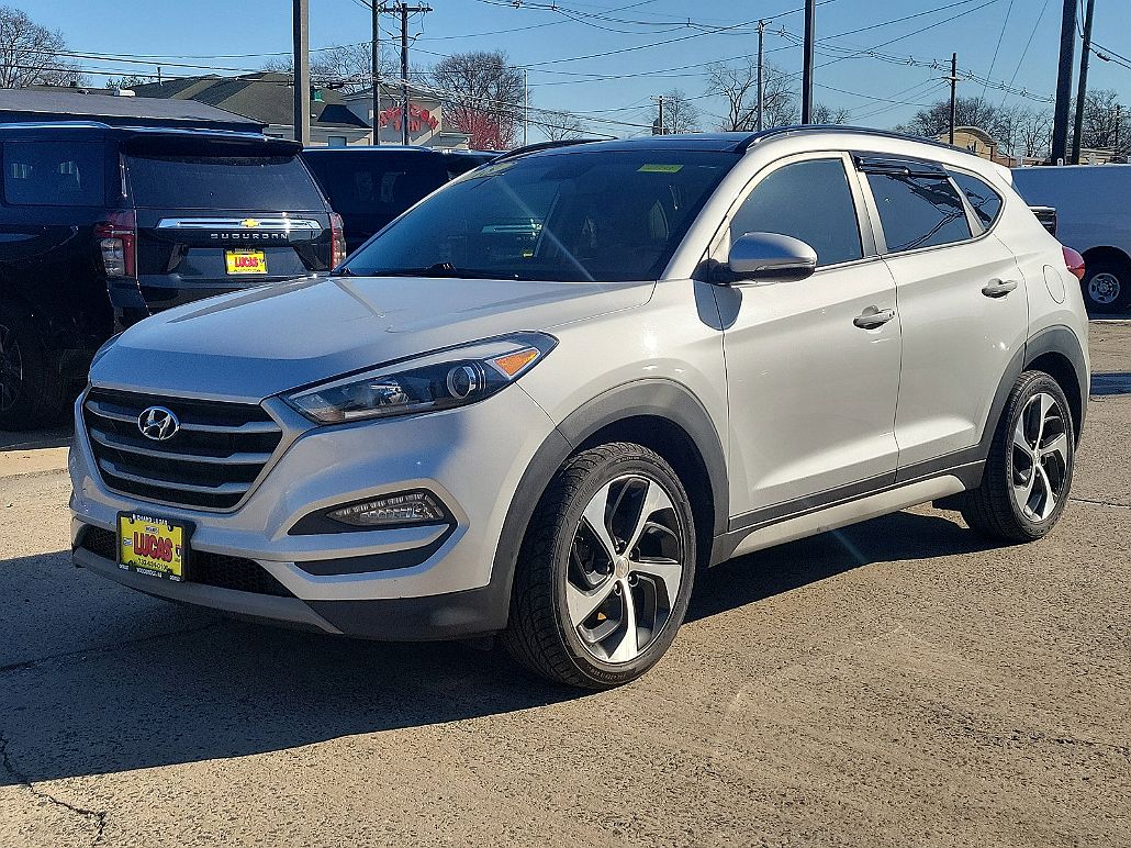2018 Hyundai Tucson Value Edition image 2
