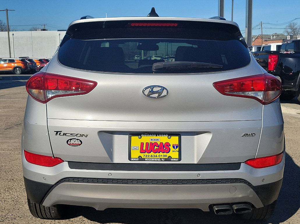 2018 Hyundai Tucson Value Edition image 4