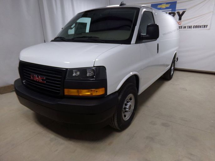 2025 GMC Savana