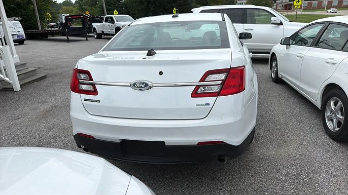 2018 Ford Taurus