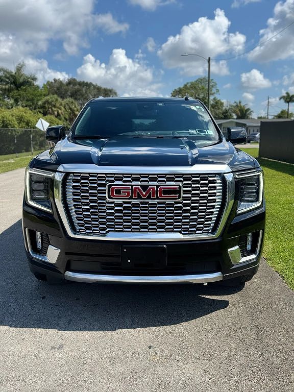 2023 GMC Yukon XL