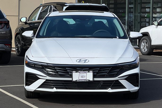2025 Hyundai Elantra