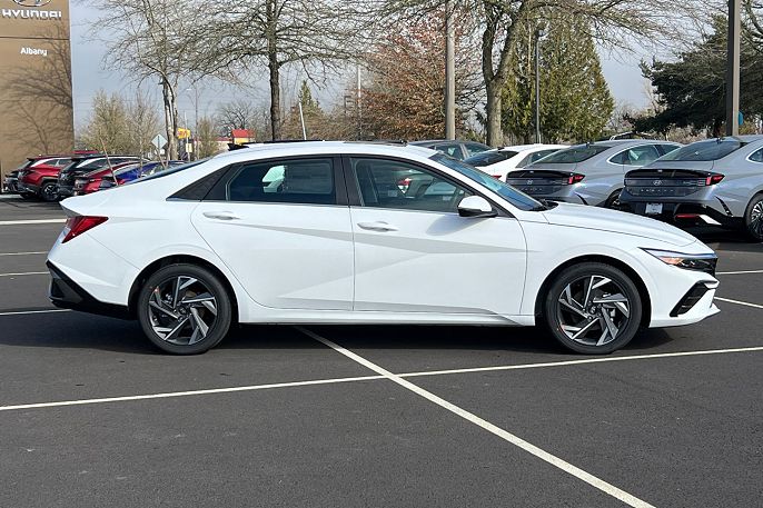 2025 Hyundai Elantra