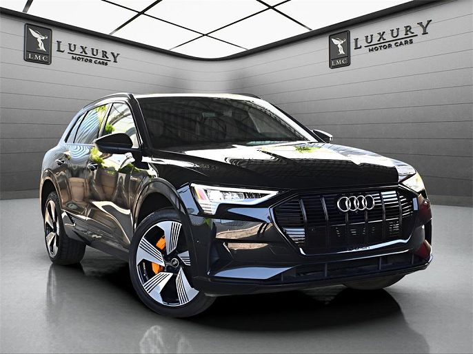 2022 Audi e-tron