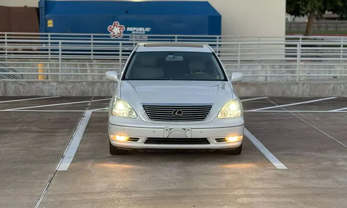 2004 Lexus LS