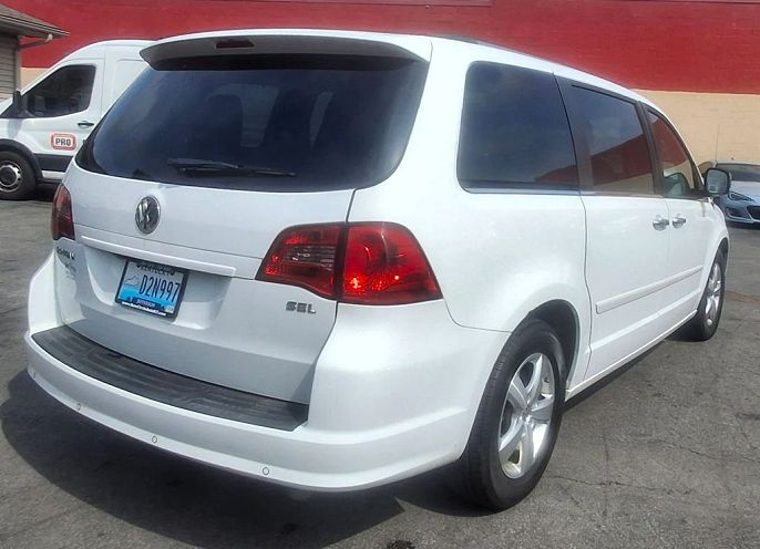 2013 Volkswagen Routan
