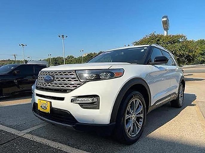 2023 Ford Explorer