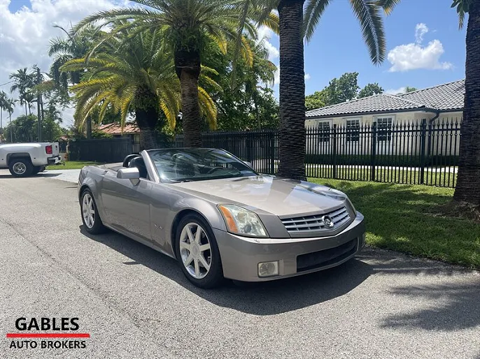 2005 Cadillac XLR
