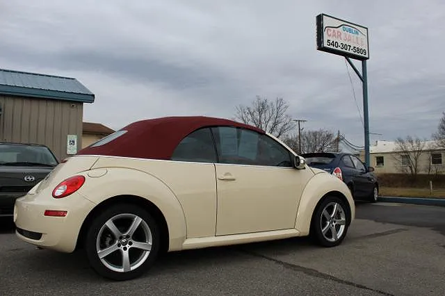2009 Volkswagen New Beetle