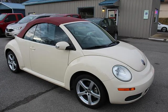 2009 Volkswagen New Beetle