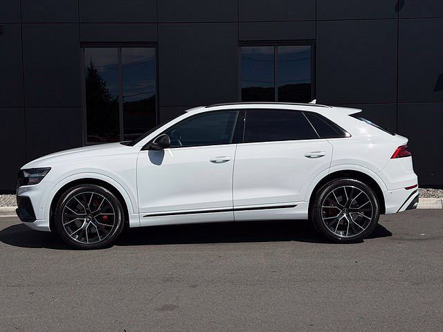 2023 Audi SQ8
