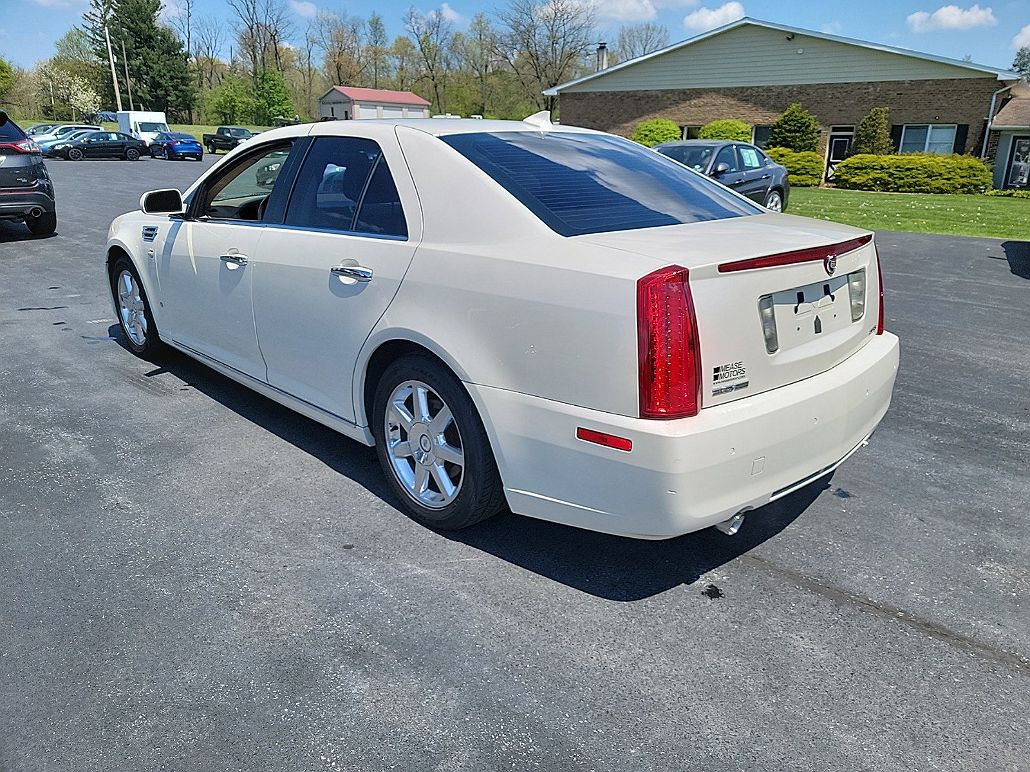 2009 Cadillac STS Luxury image 4
