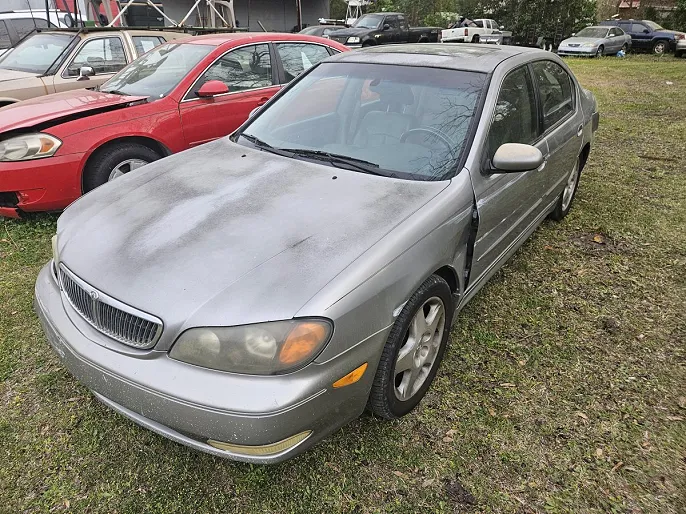 2001 Infiniti I30