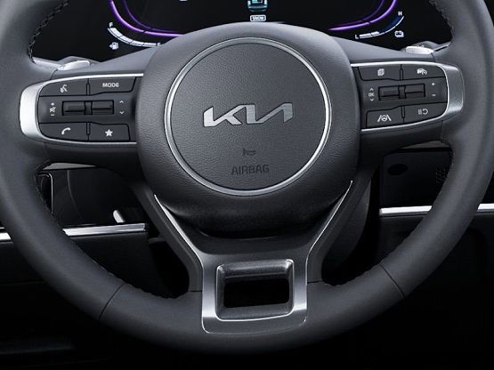 2024 Kia Sportage Plug-In Hybrid X-Line photo 7