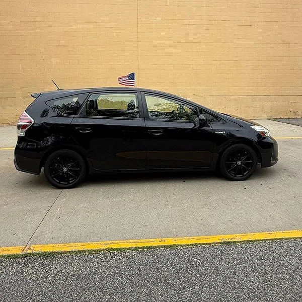 2015 Toyota Prius v