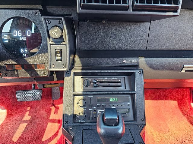 1989 Chevrolet Camaro RS image 16