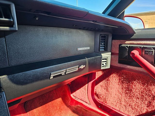 1989 Chevrolet Camaro RS image 17