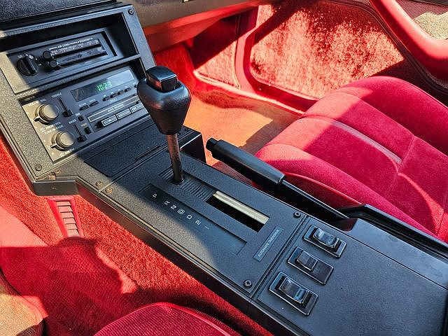 1989 Chevrolet Camaro RS image 18