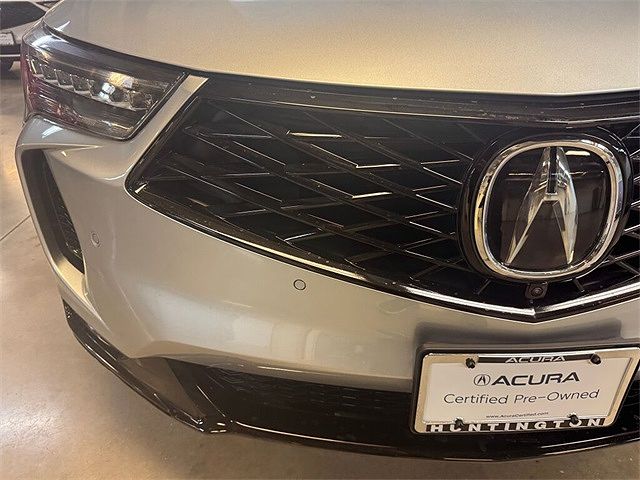 2025 Acura RDX
